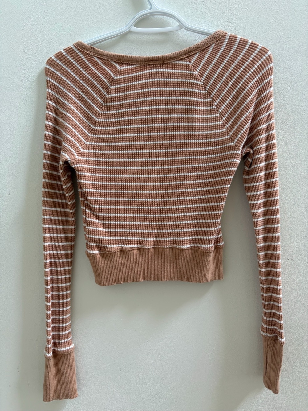 AERIE WOW! WAFFLE CROP - Picture 5 of 6